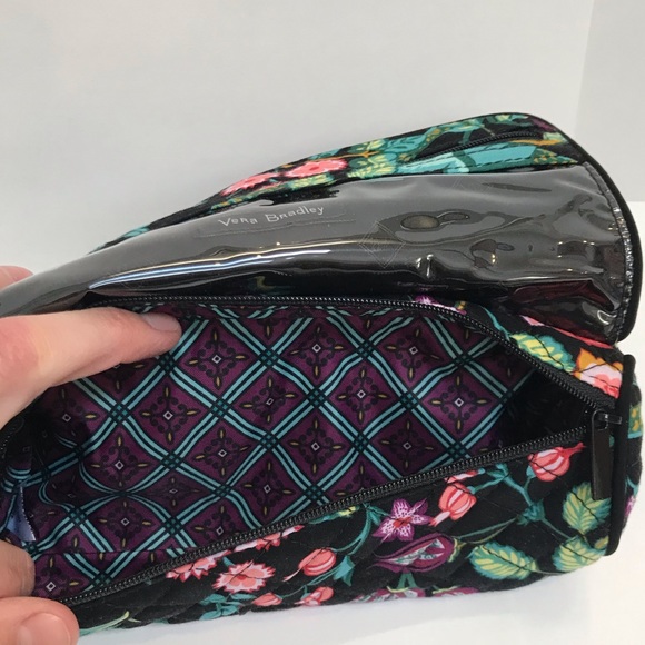 *JUST REDUCED* Vera Bradley Cosmetics Case - Picture 5 of 10